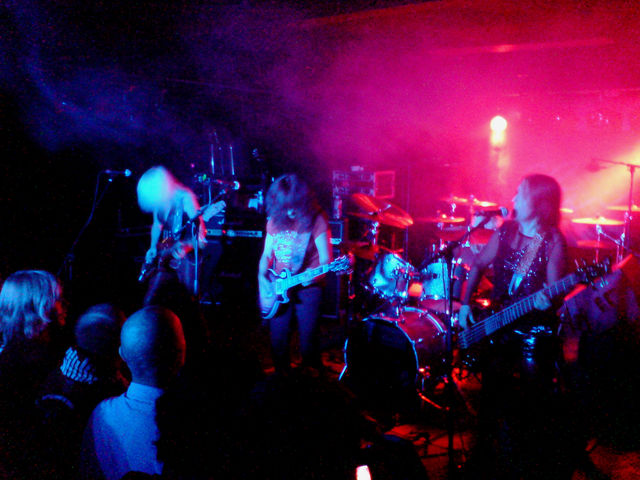 girlschool metal luxor heavy girlschool anvil 