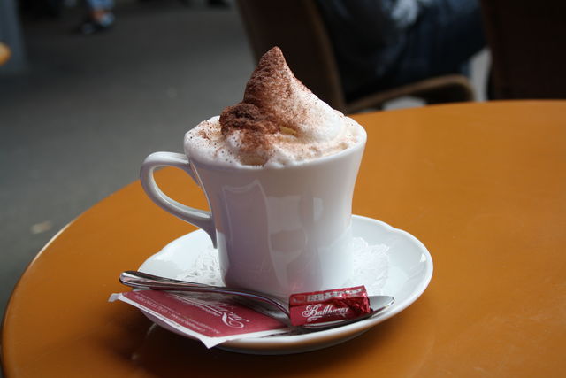 volumin�s cappucchino schaum z�rich 