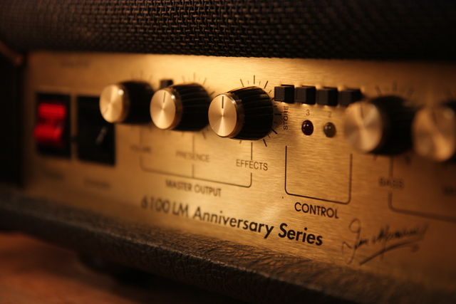 It goes up to eleven. marshall verst�rker Gitarre 